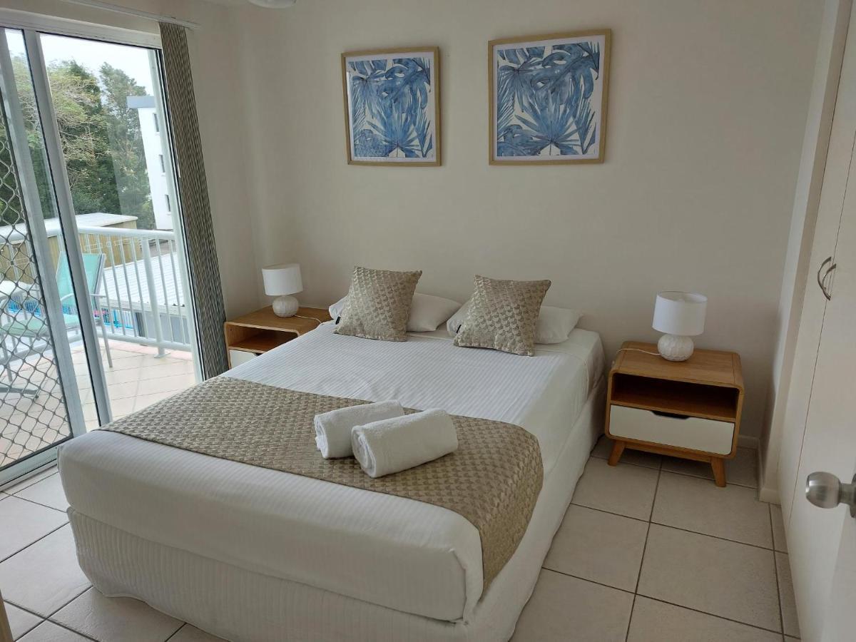 Sandy Shores Holiday Units Golden Beach ภายนอก รูปภาพ